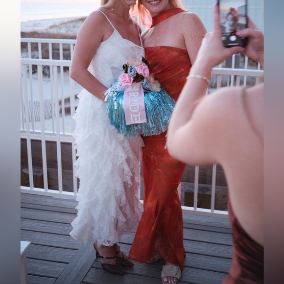 BHLDN Anthropologie White Lace Ruffle Dress 🤍 Like New 🤍 - Picture 2 of 8